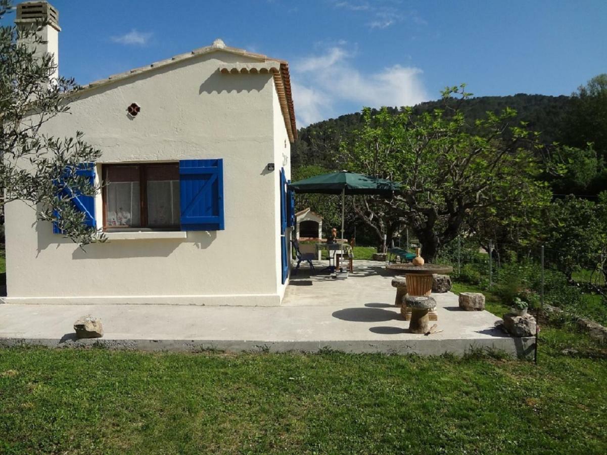 Cottage Provencal Belgentier Exterior photo